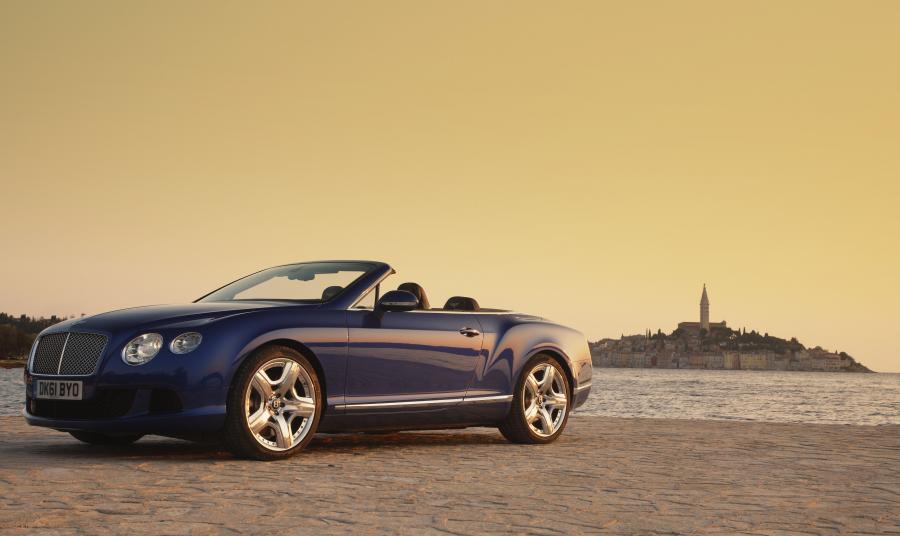  Bentley Continental GTC W12 2012 года  (фото 10 из 10)